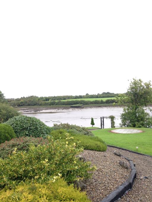 Walkway from house to river