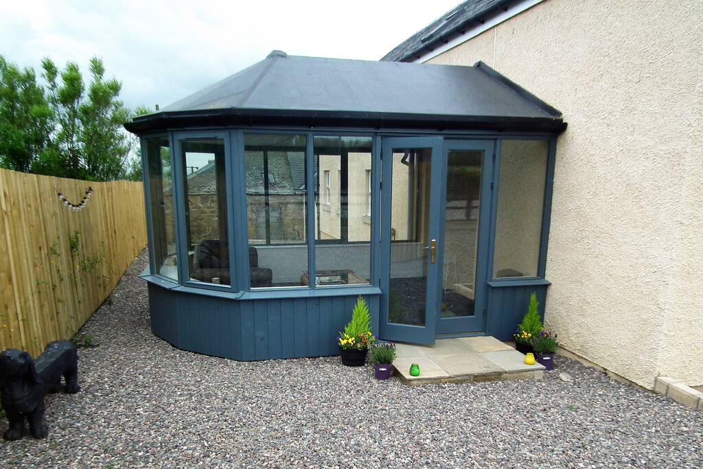 Garden room