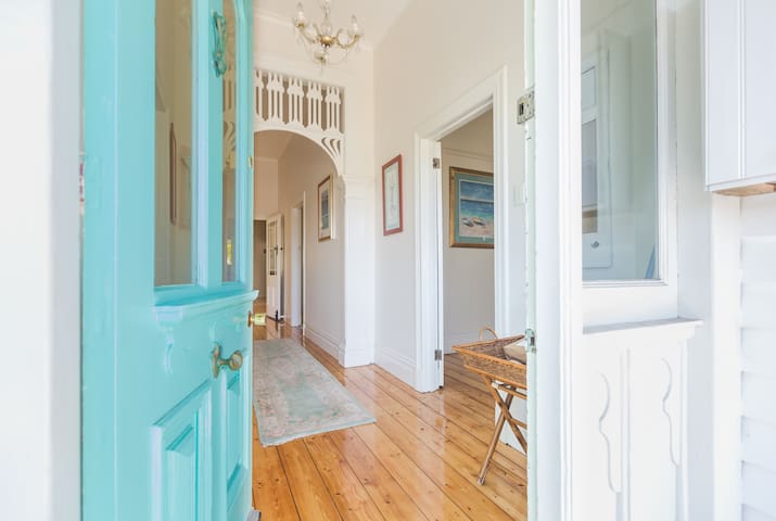 Middenway Port Fairy