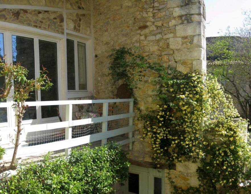 Terrasse ensoleillée