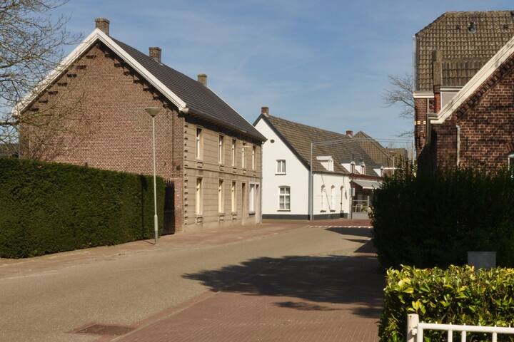 Airbnb Roermond Vacation Rentals Places To Stay Limburg