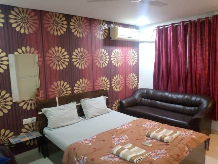 Mini2 Studio Apt at Koregaon Park Flats for Rent in Pune, Maharashtra