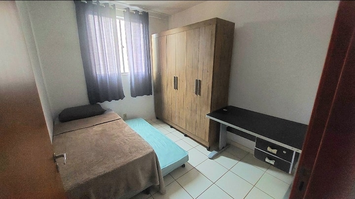 غرفة مفردة (01 سرير مفرد بسرير إضافي.)