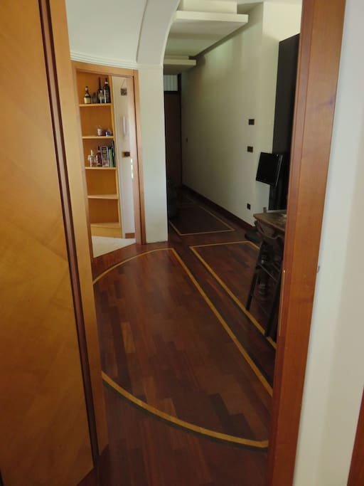 Scorcio di ingresso e sala