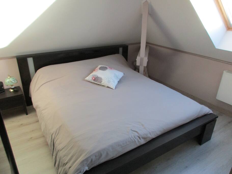 chambre double lit 160