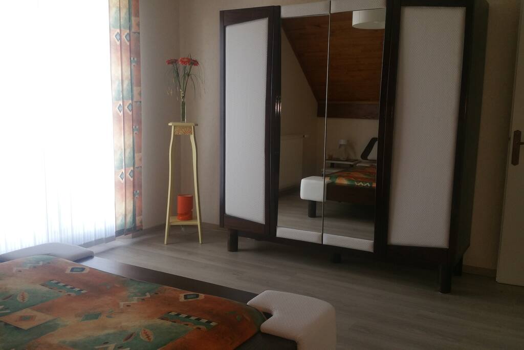 Chambre à louer à l'étage