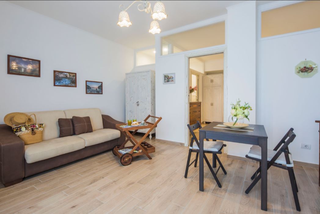 Successful Airbnb property: La Casa di Nonna Elvira: Eros Suite in Massa Lubrense