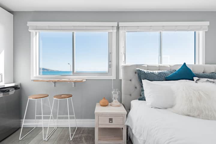 Luxury Suite Enjoying Spectacular Sea Views And Sunsets - ニュージーランド