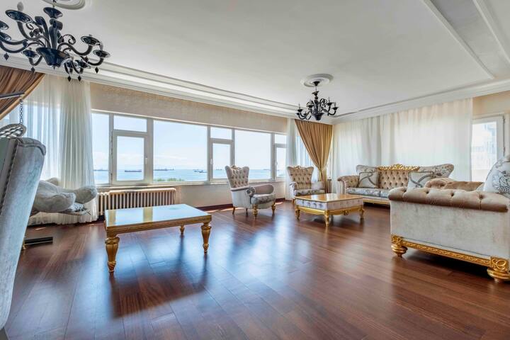 İstanbulda eşsiz manzaralı Saray Dairesi gallery image 2