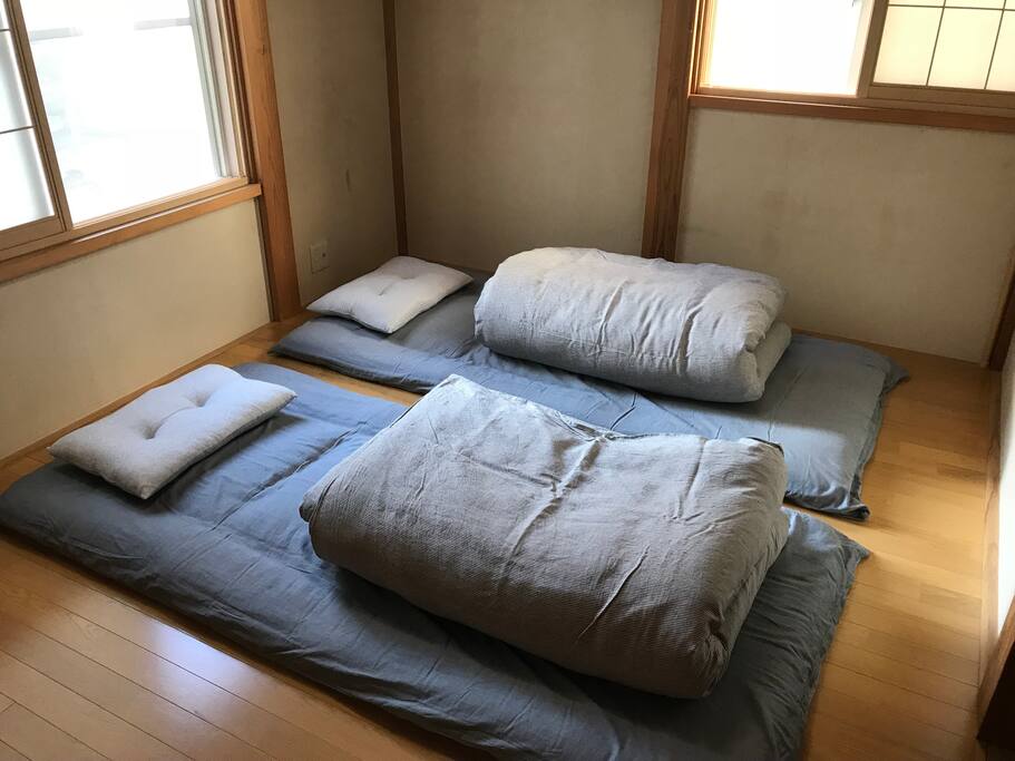 ゲストルーム 1F洋室 guestroom 1F