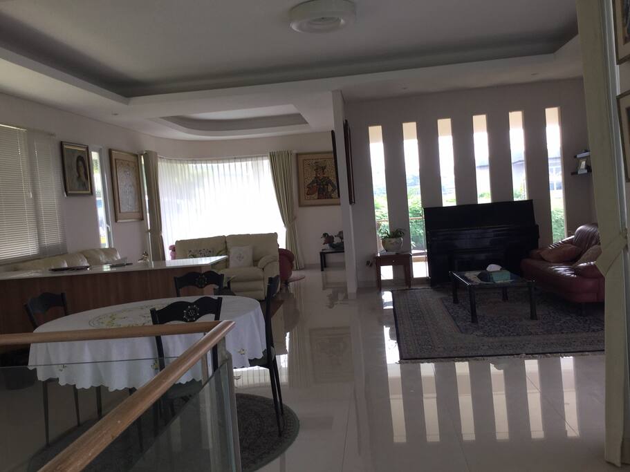 The full living room upstairs