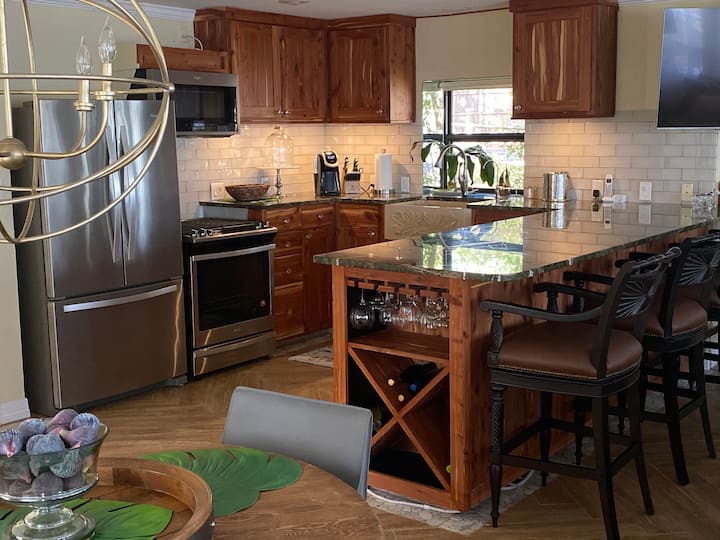 Top 10 Airbnb Vacation Rentals Near Eagle Mountain Lake, Texas