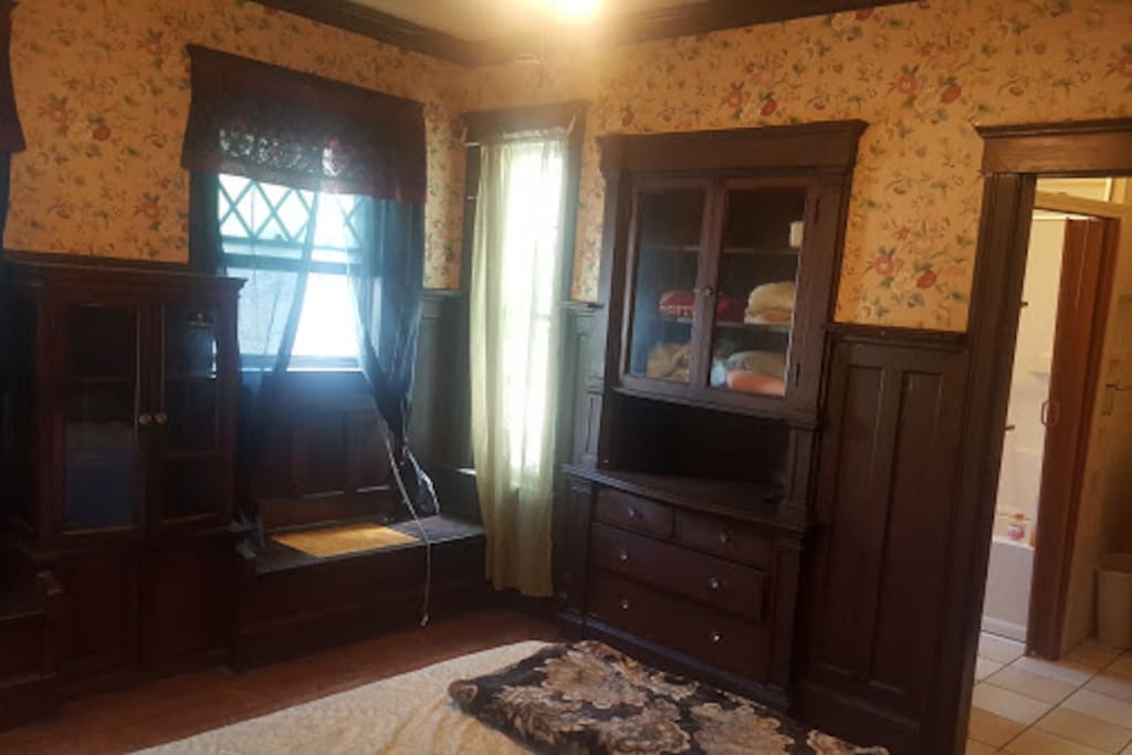 Many Drawers and Cabinets