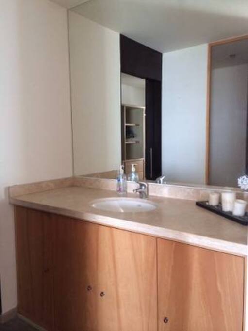 1 Bathroom with shower