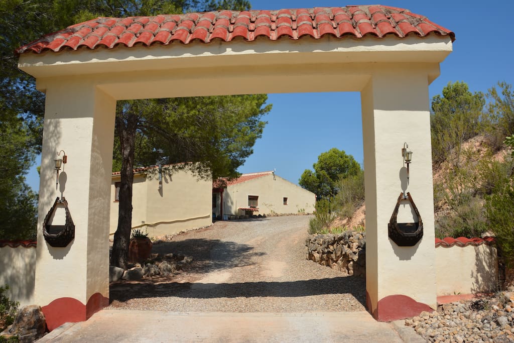 Entrance to Good Life Farm