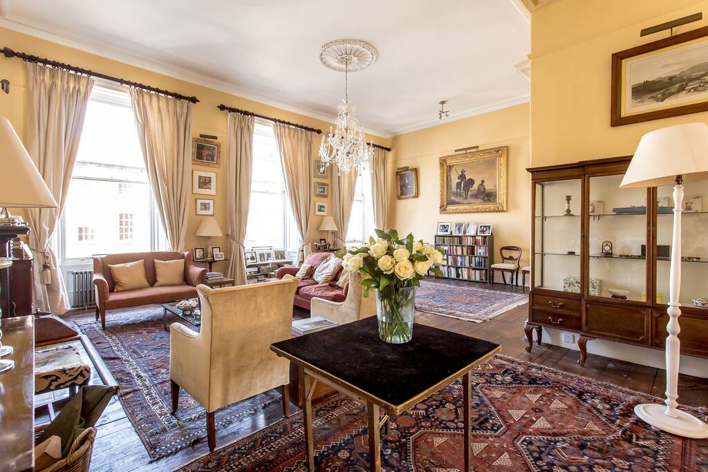 Big Reception Room (Drawing Rm)