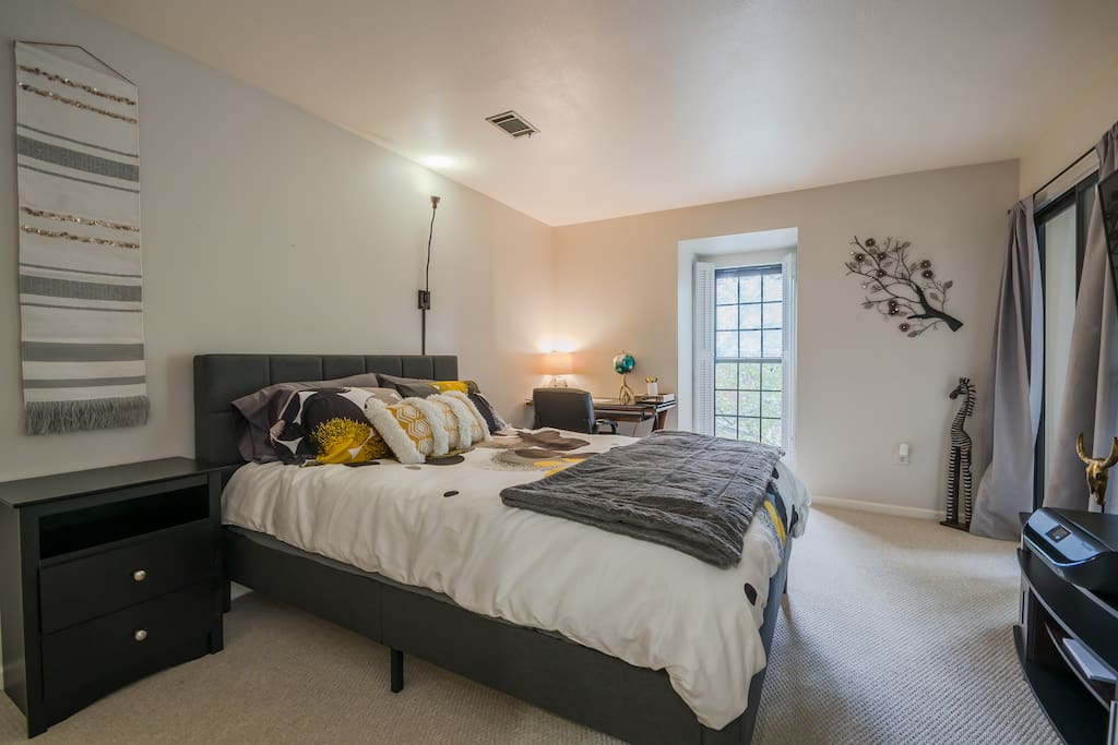 Comfortable queen size bed