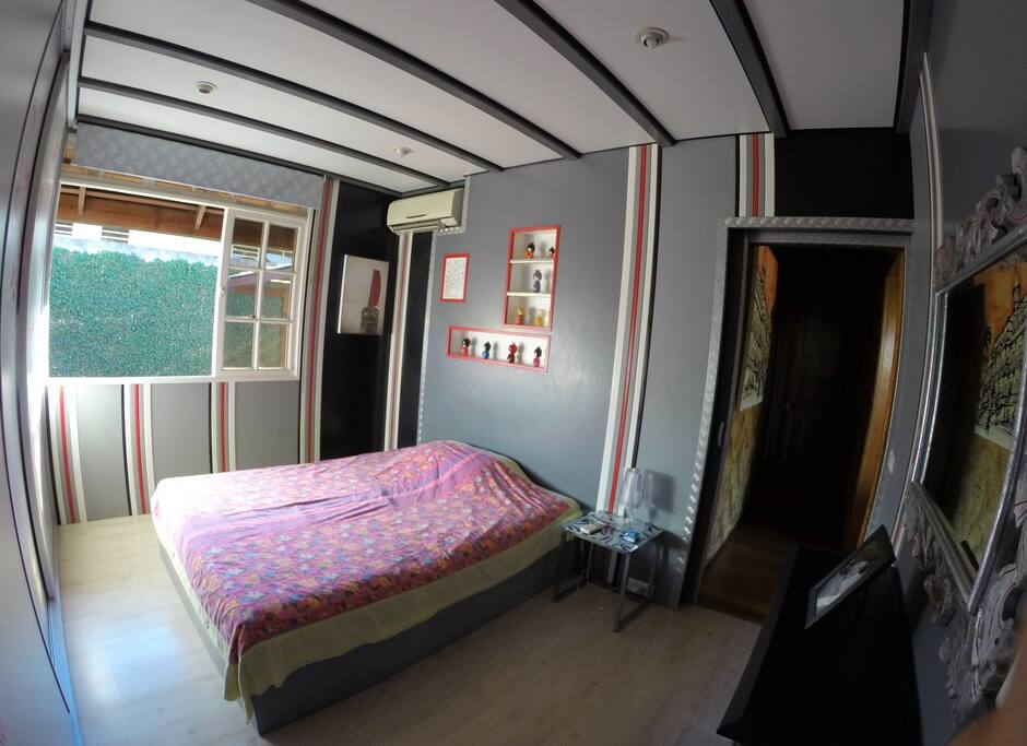 Votre chambre - Your room