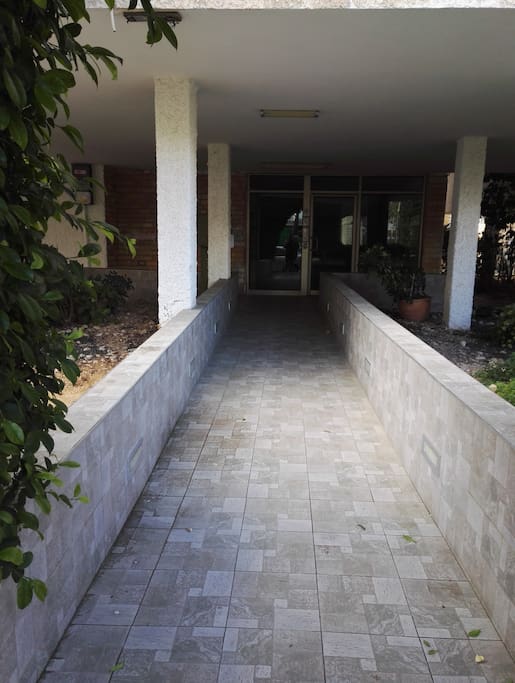 Entrée de l'immeuble 2