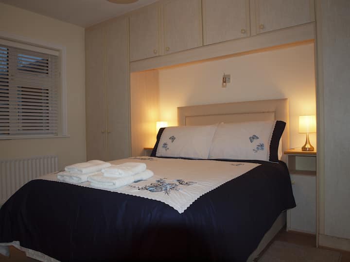 Chez Sé - Your Home From Home (Bedroom 1 Of 2) - Drogheda