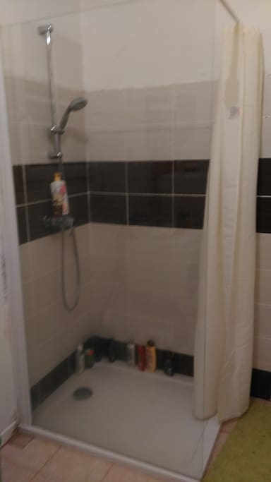 La douche à l'italienne