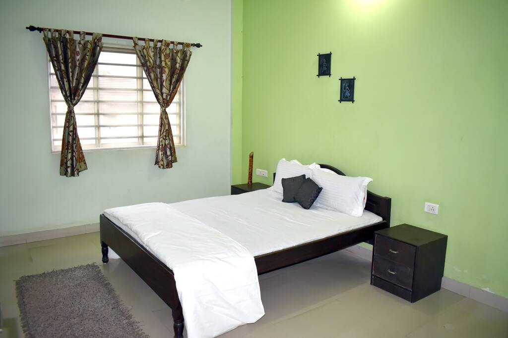 Bed Room