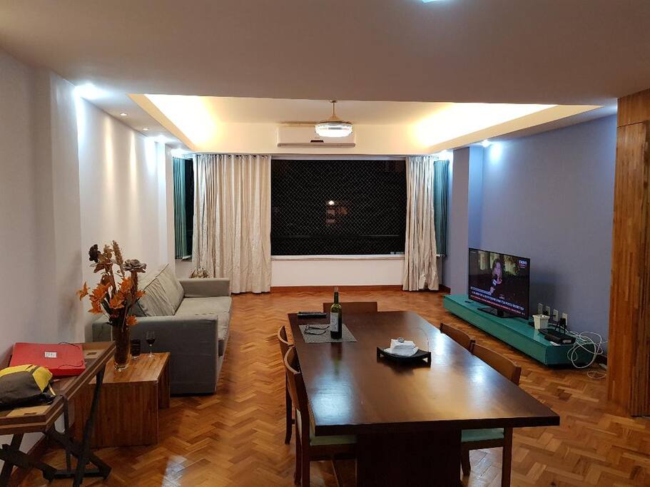 Sala ampla