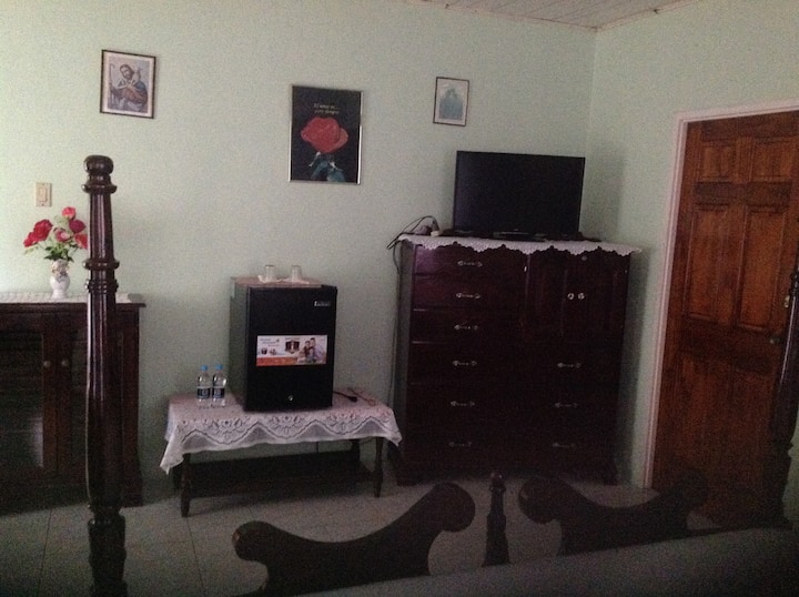 Lucea Holiday Rentals & Homes Hanover Parish, Jamaica Airbnb