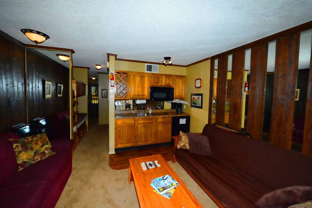 Canyon Creek Condo 134 - Cozy Cabins Real Estate, LLC