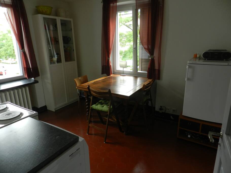 Wasch/Tumbler Kombi, Kühlschrank mit Gefrierfach