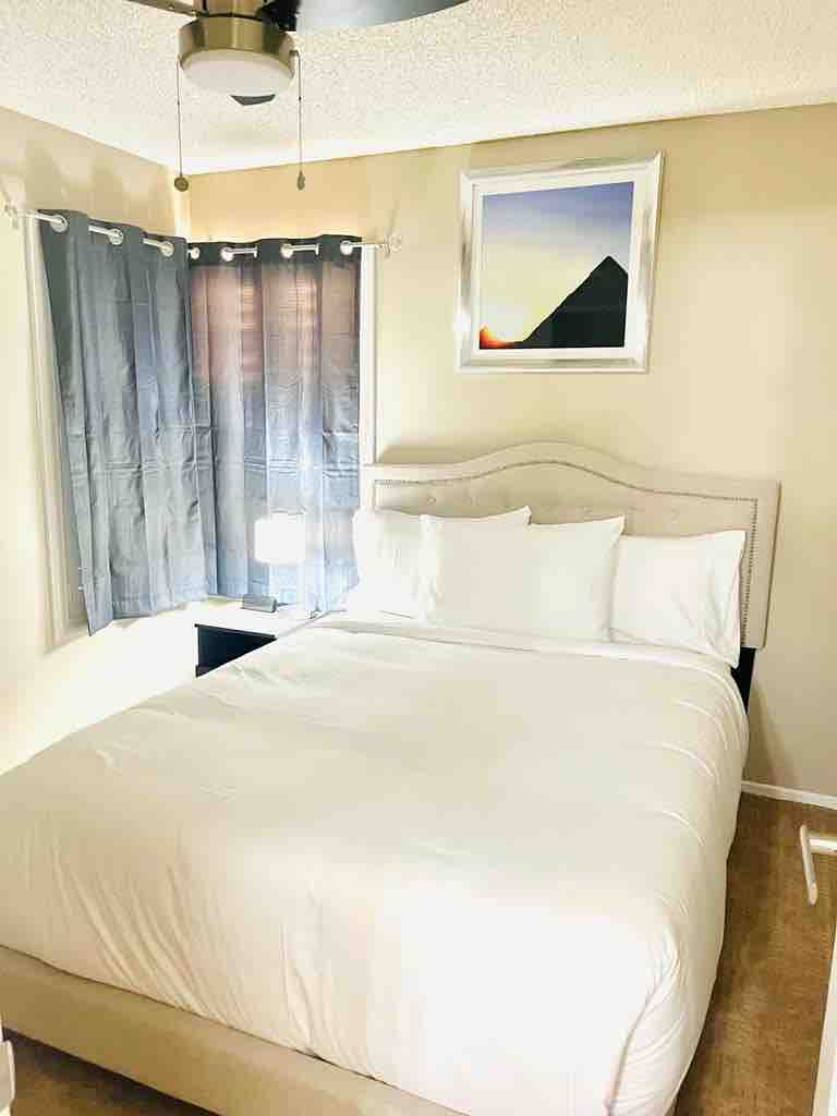 卧室3 （标准双人床）