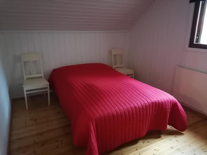 Yläkerran sänky 120 cm