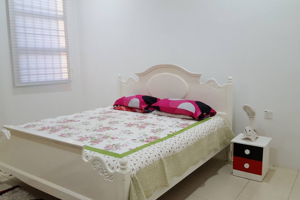 Large master bedroom