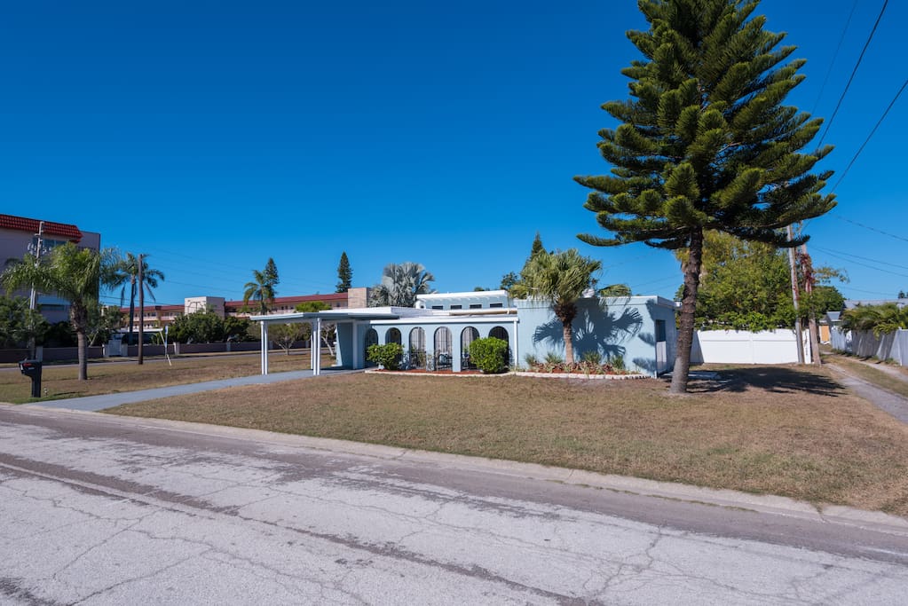 Single family home on large corner lot