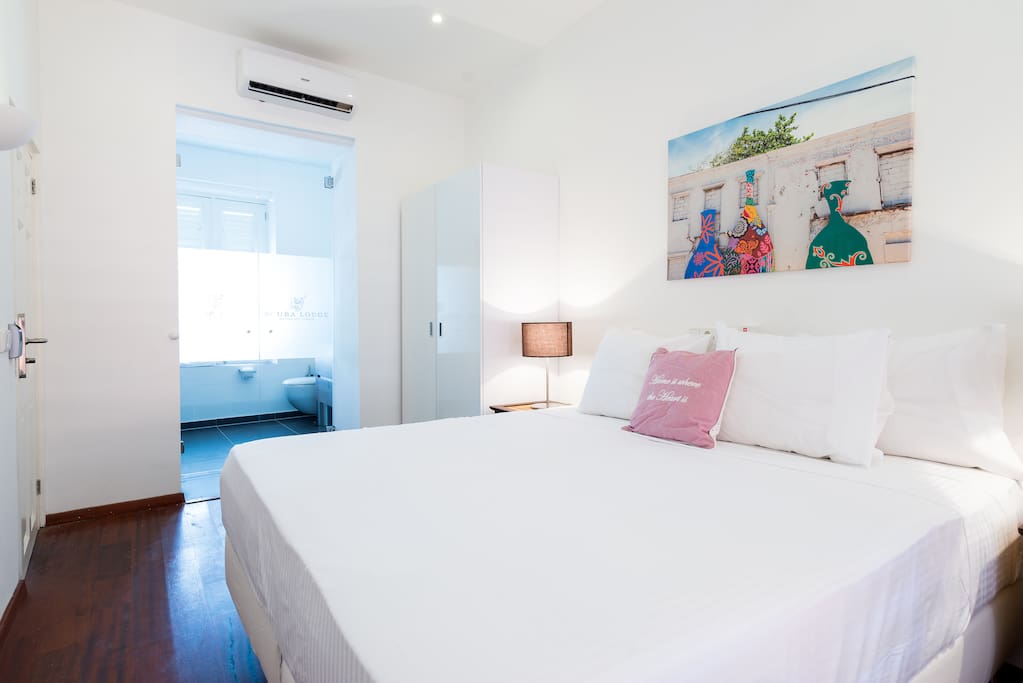Bedroom with airconditioning