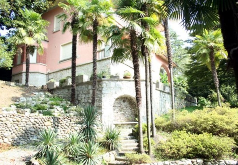 Veduta della villa