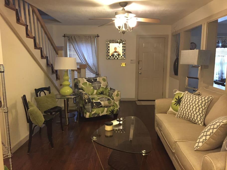 Comfortable Modern furnishings