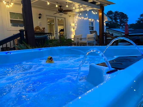 Swim/Spa at Bungalow Marguerite