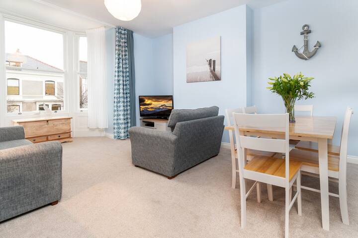 Trinity View - Luxury Boutique Holiday Apartment
