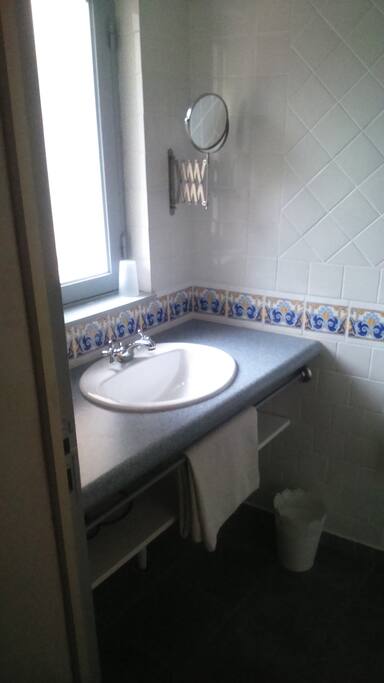 passer à la salle de bains...