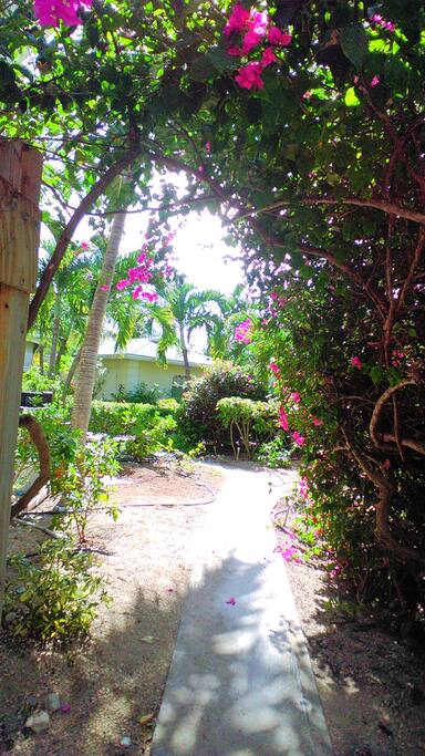 entrance to courtyard