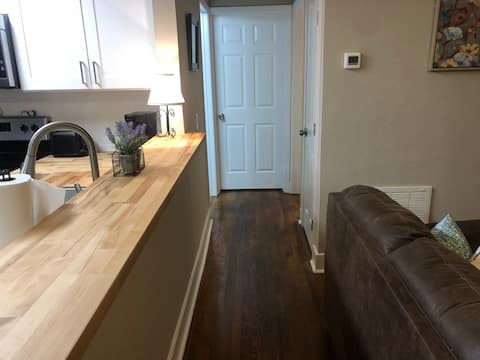 Popular Airbnb listing: Blue Bayou Cottage -1 mile from Boat Ramp. in Warrington