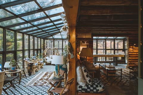 Grateful Woods Animal & Nature Retreat w HT & FP