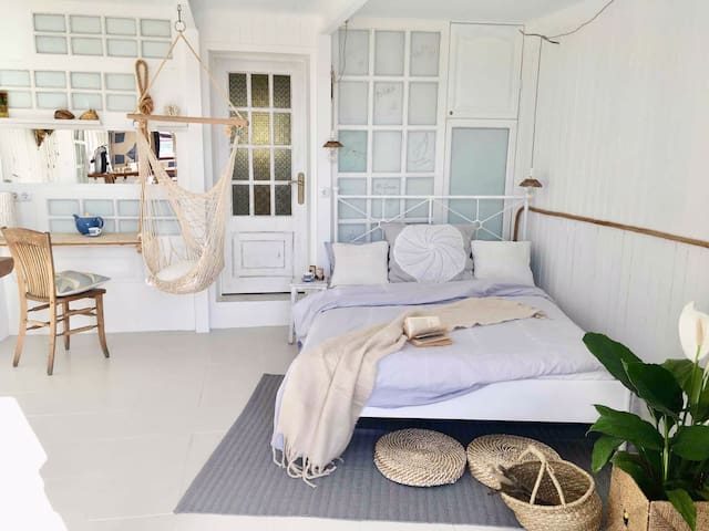 Old fisherman's hut "Neo"