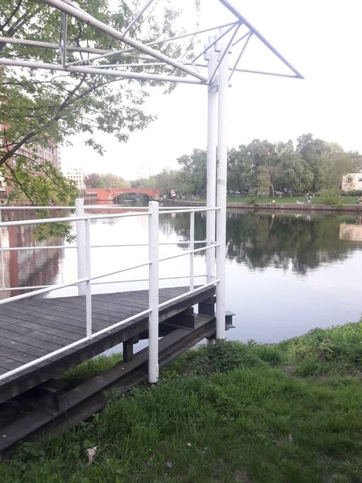 Primer piso frente al río