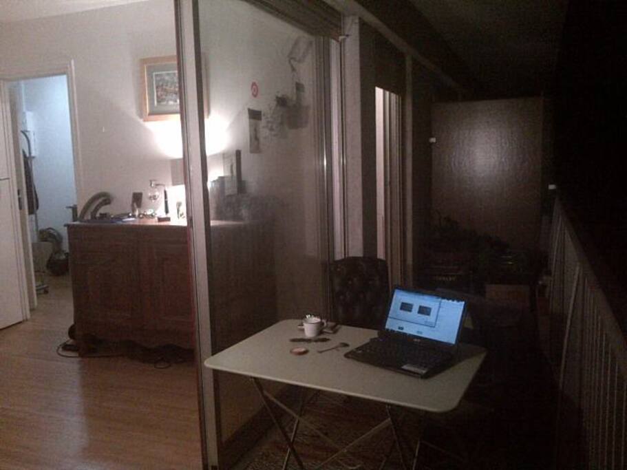 SALON NOCTURNE