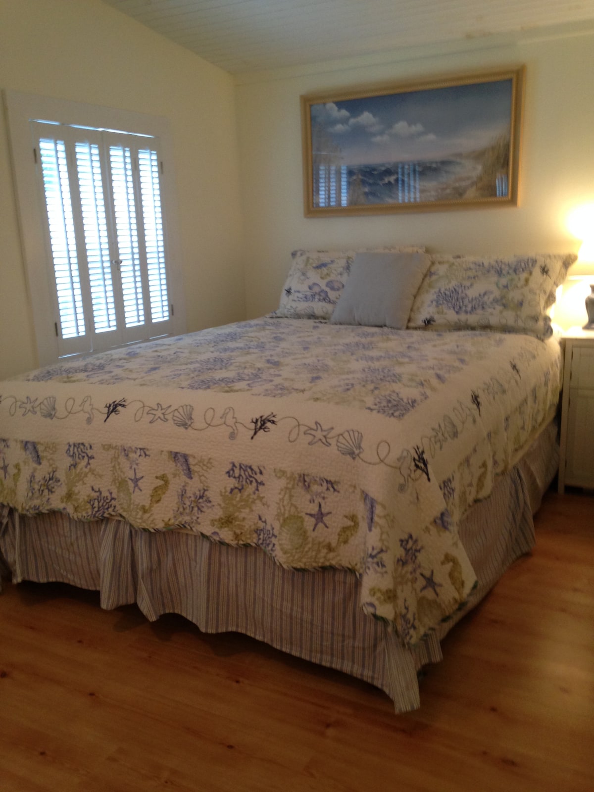 Dormitorio principal con cama tamaño Queen