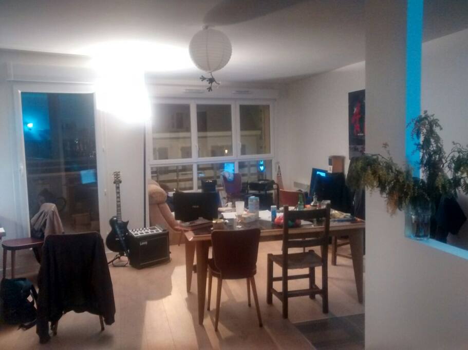 Here we go, this is what you can see when you open the door, the living room.