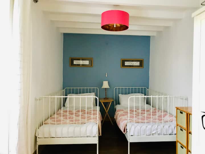 La Blatière, The Farmhouse twin bedroom 