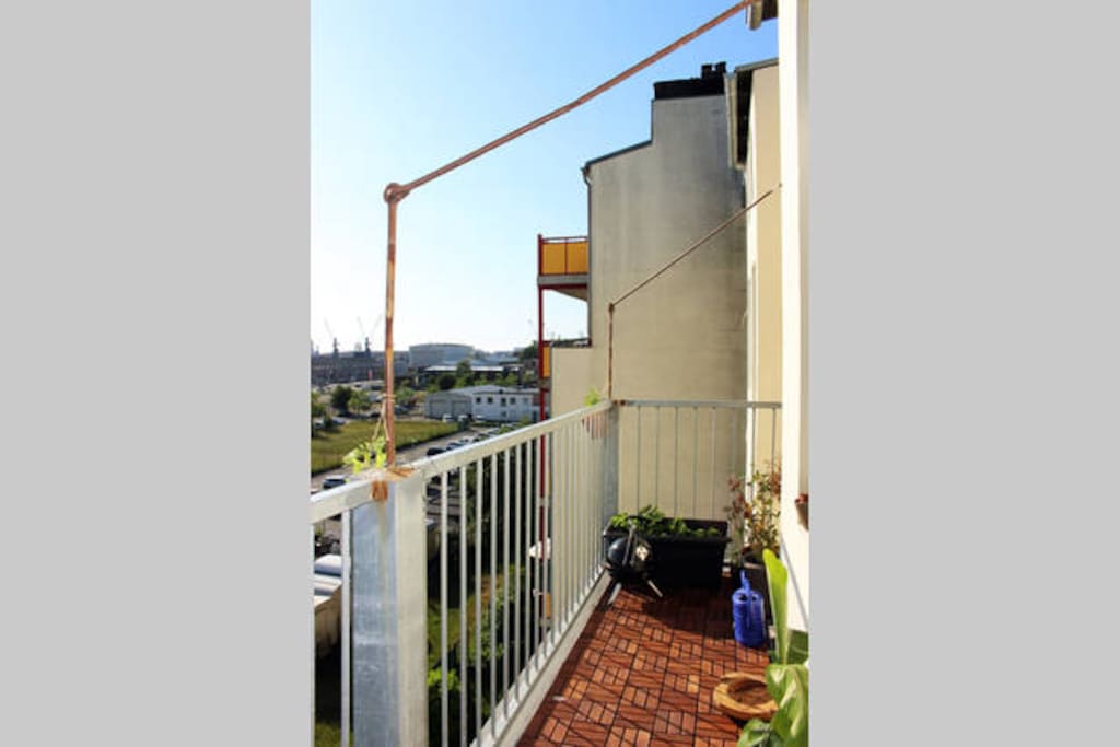 Balkon auf der Sonne und Weserseite